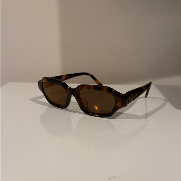 Rectangular-frame tortoiseshell acetate sunglasses main image 4